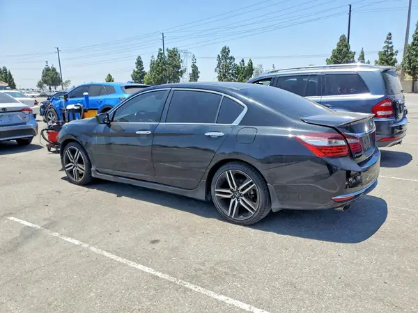 1HGCR2F51GA197588 2016 HONDA ACCORD - Image 2