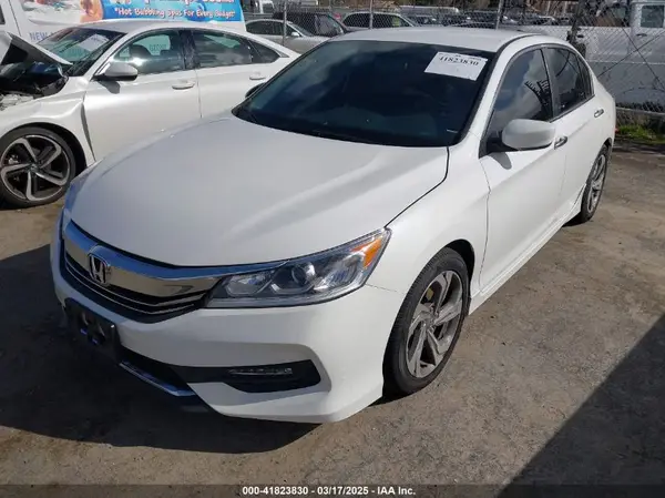 1HGCR2F51GA238575 2016 HONDA ACCORD - Image 2