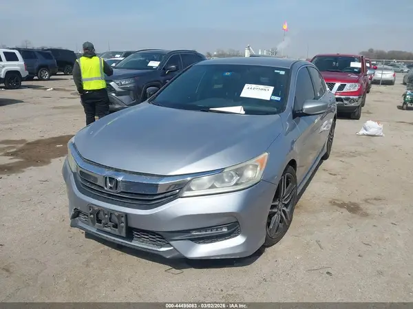 1HGCR2F51HA001831 2017 HONDA ACCORD - Image 2