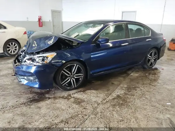 1HGCR2F51HA016118 2017 HONDA ACCORD - Image 2