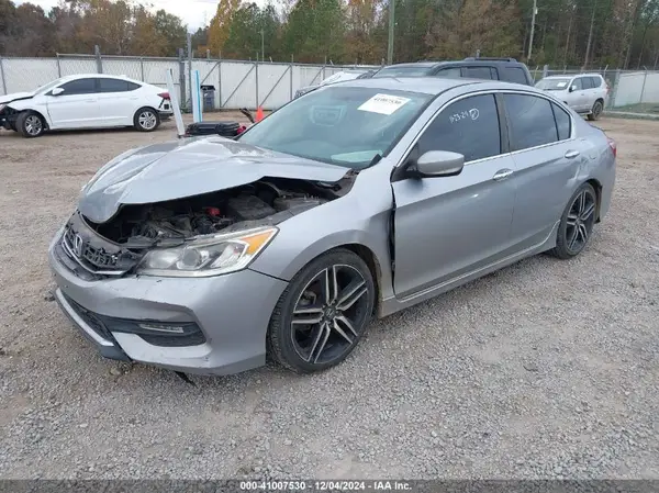 1HGCR2F51HA023358 2017 HONDA ACCORD - Image 2