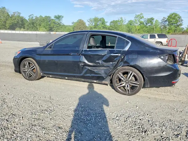 1HGCR2F51HA035977 2017 HONDA ACCORD - Image 2