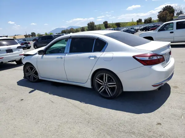 1HGCR2F51HA037826 2017 HONDA ACCORD - Image 2