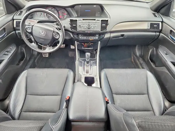 1HGCR2F51HA055498 2017 HONDA ACCORD - Image 8