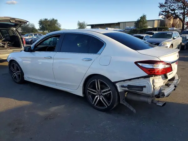1HGCR2F51HA061480 2017 HONDA ACCORD - Image 2