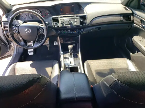 1HGCR2F51HA065318 2017 HONDA ACCORD - Image 8