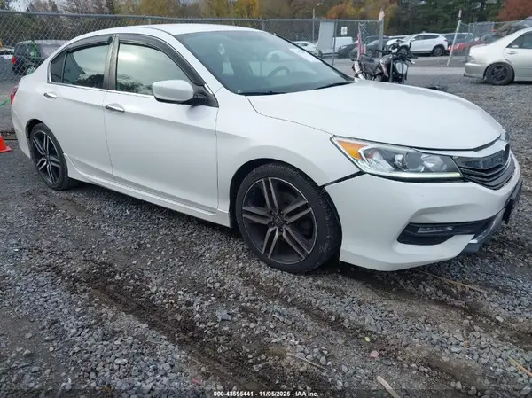 1HGCR2F51HA066100 2017 HONDA ACCORD - Image 1