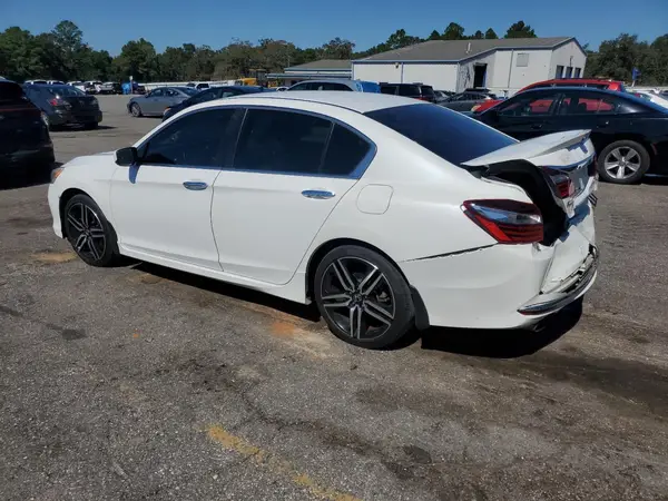 1HGCR2F51HA088940 2017 HONDA ACCORD - Image 2