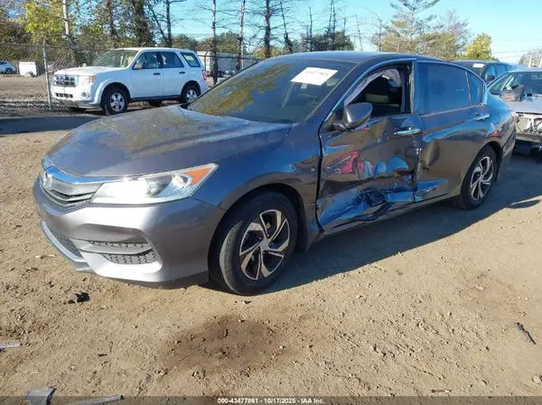 1HGCR2F51HA092325 2017 HONDA ACCORD - Image 2