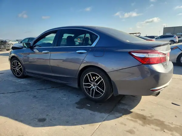 1HGCR2F51HA104067 2017 HONDA ACCORD - Image 2