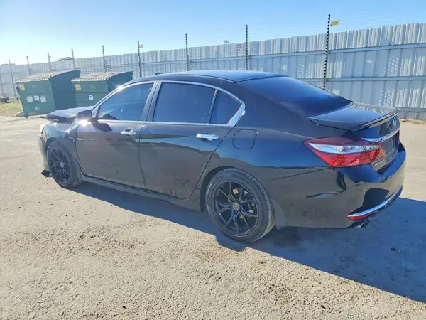 1HGCR2F51HA125503 2017 HONDA ACCORD - Image 2