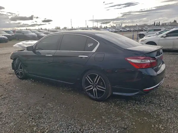 1HGCR2F51HA128319 2017 HONDA ACCORD - Image 2