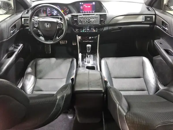 1HGCR2F51HA136209 2017 HONDA ACCORD - Image 8