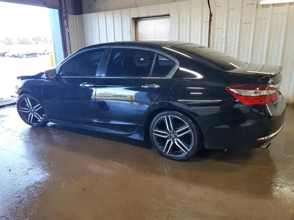 1HGCR2F51HA138929 2017 HONDA ACCORD - Image 2