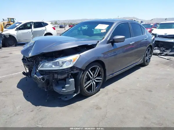 1HGCR2F51HA142575 2017 HONDA ACCORD - Image 2