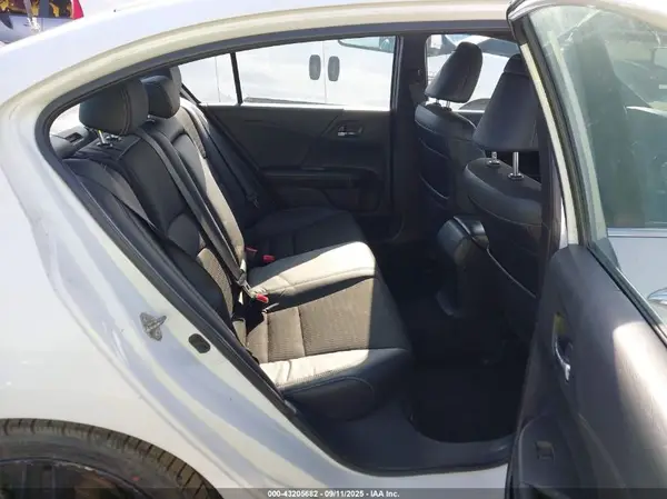 1HGCR2F51HA148988 2017 HONDA ACCORD - Image 8