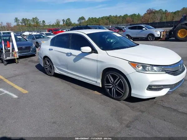 1HGCR2F51HA159277 2017 HONDA ACCORD - Image 1