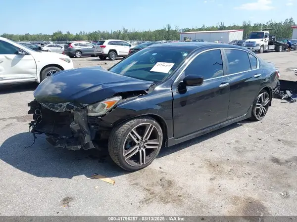 1HGCR2F51HA170408 2017 HONDA ACCORD - Image 2