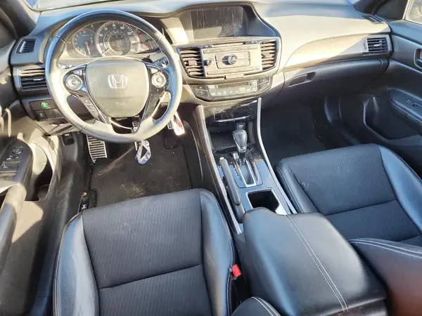 1HGCR2F51HA170585 2017 HONDA ACCORD - Image 8