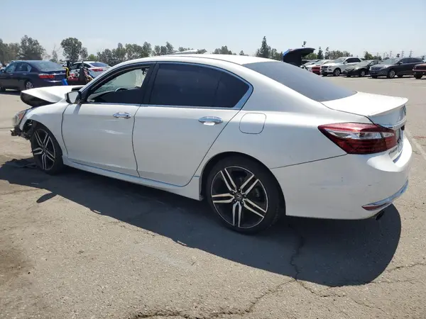 1HGCR2F51HA195194 2017 HONDA ACCORD - Image 2