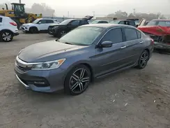 1HGCR2F51HA198077 2017 HONDA ACCORD