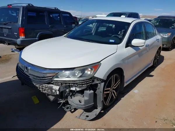 1HGCR2F51HA227920 2017 HONDA ACCORD - Image 2