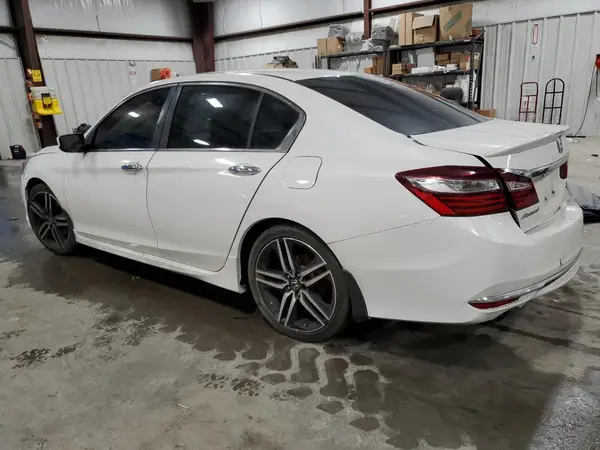 1HGCR2F51HA227948 2017 HONDA ACCORD - Image 2