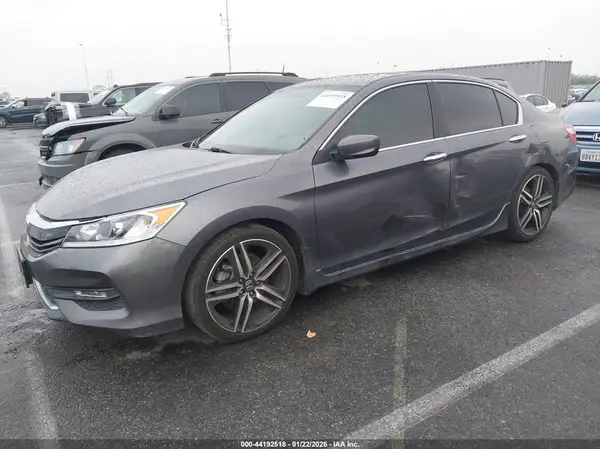 1HGCR2F51HA239727 2017 HONDA ACCORD - Image 2