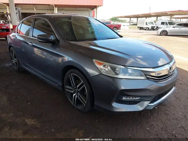1HGCR2F51HA244376 2017 HONDA ACCORD - Image 1