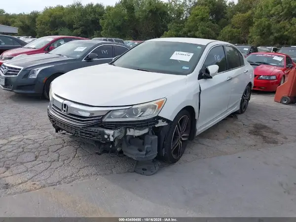 1HGCR2F51HA272226 2017 HONDA ACCORD - Image 2