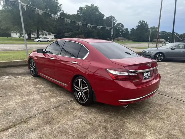 1HGCR2F51HA273909 2017 HONDA ACCORD - Image 2