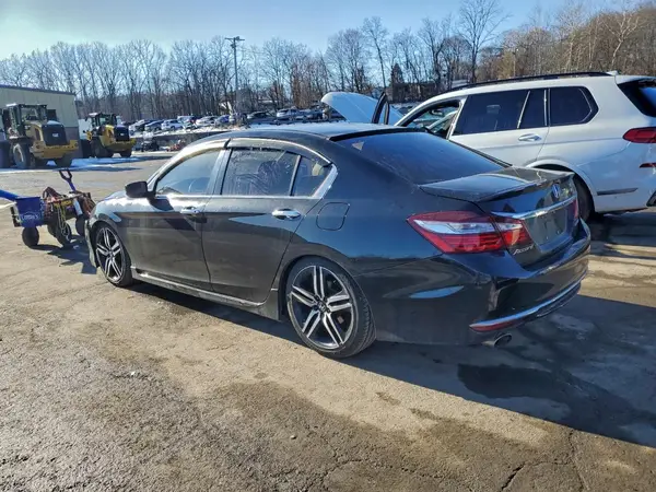1HGCR2F51HA279533 2017 HONDA ACCORD - Image 2