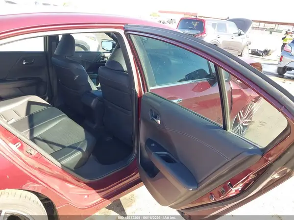 1HGCR2F51HA279984 2017 HONDA ACCORD - Image 8