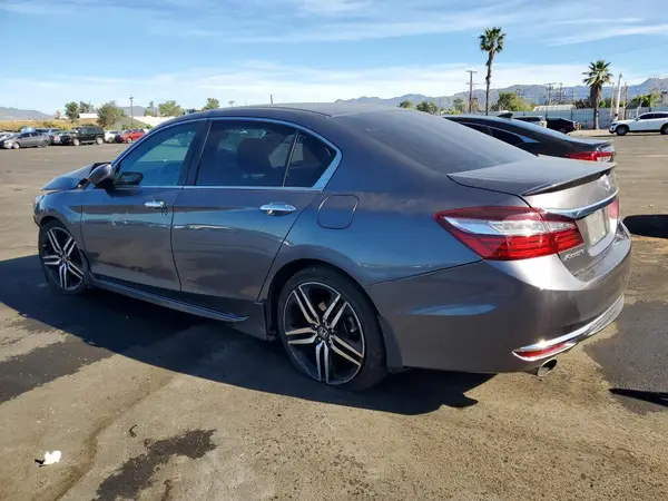 1HGCR2F51HA301062 2017 HONDA ACCORD - Image 2