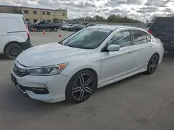 1HGCR2F51HA305998 2017 HONDA ACCORD