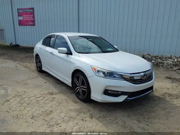1HGCR2F52GA024114 2016 HONDA ACCORD - Image 1