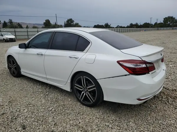 1HGCR2F52GA026249 2016 HONDA ACCORD - Image 2
