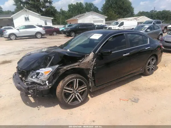 1HGCR2F52GA035212 2016 HONDA ACCORD - Image 2