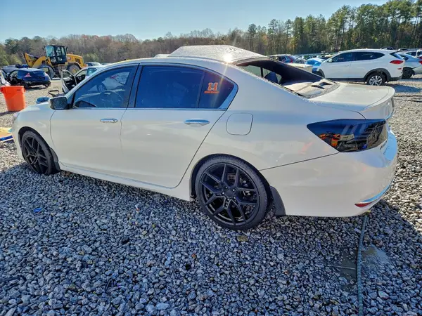 1HGCR2F52GA037865 2016 HONDA ACCORD - Image 2