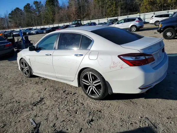 1HGCR2F52GA043374 2016 HONDA ACCORD - Image 2