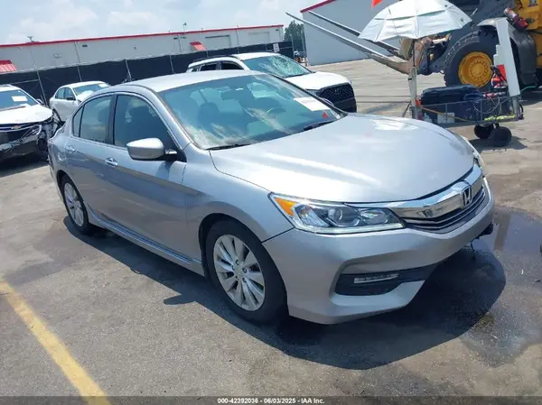 1HGCR2F52GA053192 2016 HONDA ACCORD - Image 1