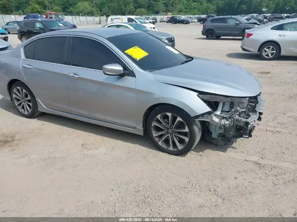 1HGCR2F52GA057114 2016 HONDA ACCORD - Image 1