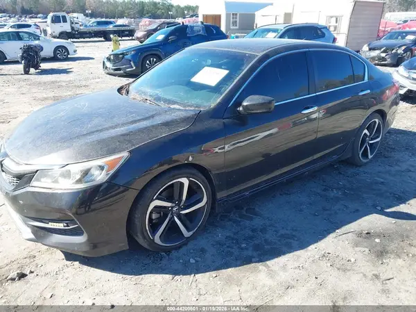 1HGCR2F52GA070218 2016 HONDA ACCORD - Image 2