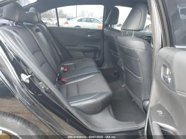 1HGCR2F52GA070879 2016 HONDA ACCORD - Image 8
