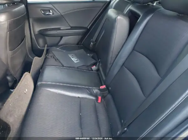 1HGCR2F52GA082160 2016 HONDA ACCORD - Image 8
