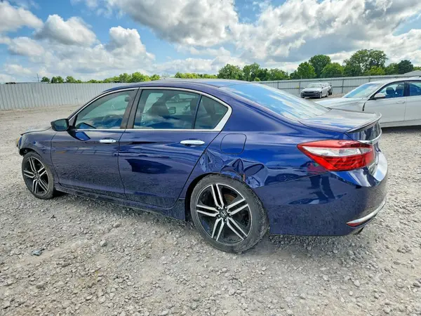 1HGCR2F52GA082210 2016 HONDA ACCORD - Image 2