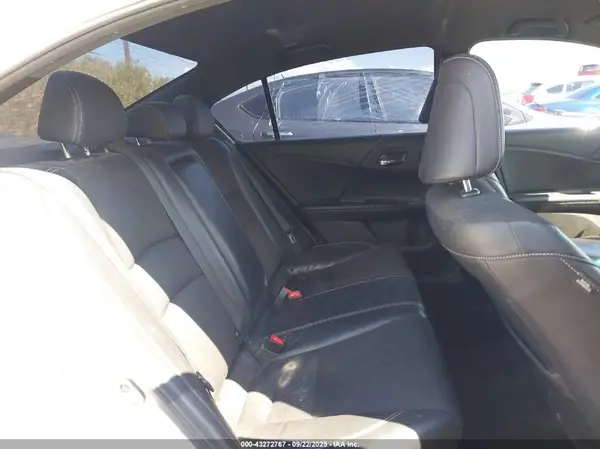 1HGCR2F52GA092039 2016 HONDA ACCORD - Image 8