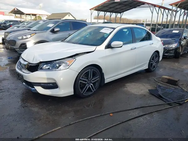 1HGCR2F52GA104822 2016 HONDA ACCORD - Image 2