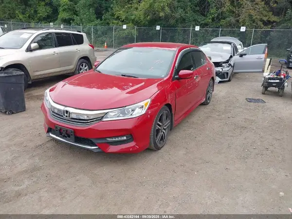 1HGCR2F52GA106778 2016 HONDA ACCORD - Image 2