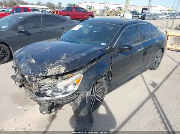 1HGCR2F52GA113147 2016 HONDA ACCORD - Image 2